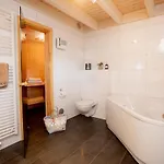 Dock 2 - Tolles Fuer Bis Zu 6 Personen Mit Kaminofen Und Sauna - Haustiere Herzlich Willkommen Hébergement de vacances Nordhorn
