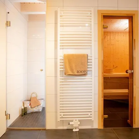 Prázdninový dům Dock 2 - Tolles Fuer Bis Zu 6 Personen Mit Kaminofen Und Sauna - Haustiere Herzlich Willkommen