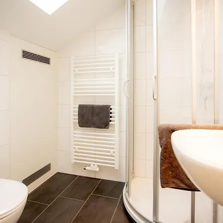 Dock 2 - Tolles Fuer Bis Zu 6 Personen Mit Kaminofen Und Sauna - Haustiere Herzlich Willkommen Casa vacanze *