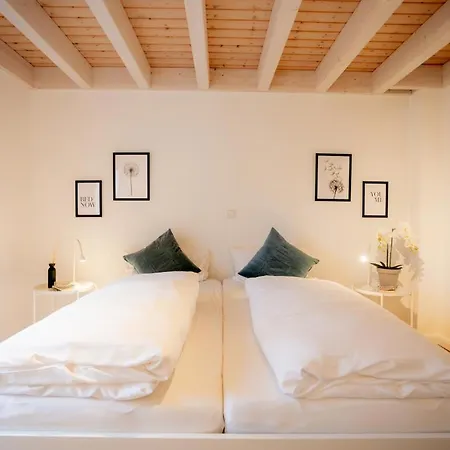 Dock 2 - Tolles Fuer Bis Zu 6 Personen Mit Kaminofen Und Sauna - Haustiere Herzlich Willkommen Feriehus Nordhorn