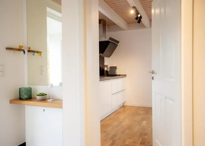 Dock 2 - Tolles Fuer Bis Zu 6 Personen Mit Kaminofen Und Sauna - Haustiere Herzlich Willkommen *